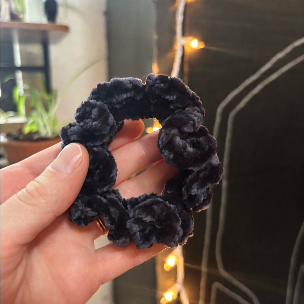 ✨2/$12✨Large Soft Velvet Handmade Black Scrunchy!